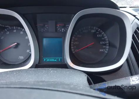 2017 Chevrolet Equinox Premier z USA, uszkodzony, nr VIN 2GNFLGE32H6266563